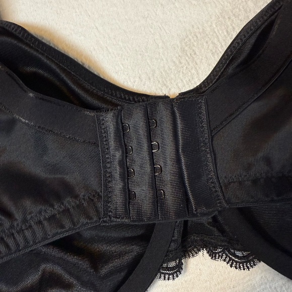 Soma Black Seamless Full-Coverage Bra - Picture 4 of 8